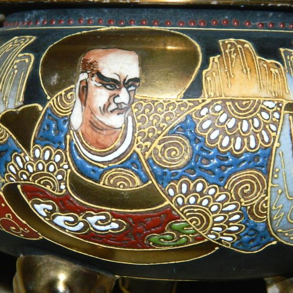 Antique Incense Burner Japan Satsuma Moriage Earthenware Foo Dog Hand Painted - Picture 7 of 16